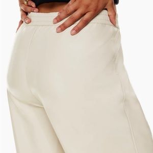 ARITZIA Babaton Tribute pant